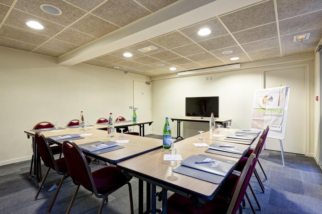 Campanile Geneve - Ferney-Voltaire Hotel Ngoại thất bức ảnh